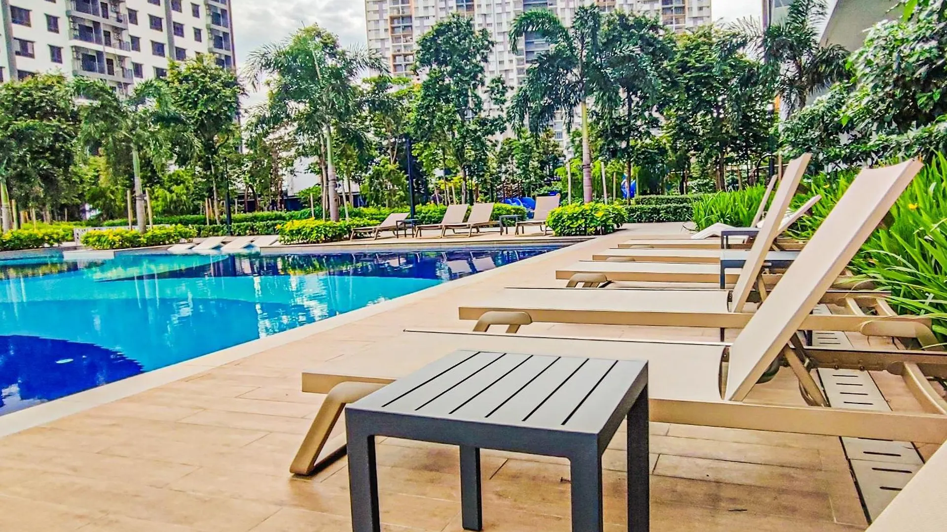 Luxury Pool At M-Luna By Hck Kuala Lumpur Apartman